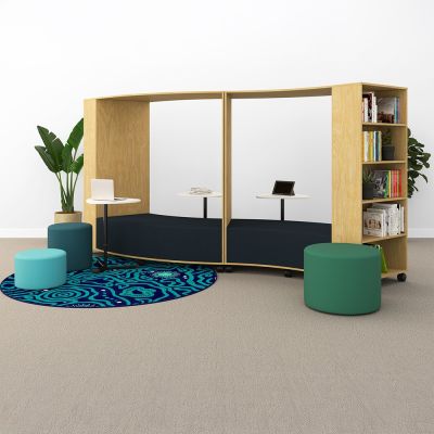 Plaza Hub Hyde Setting