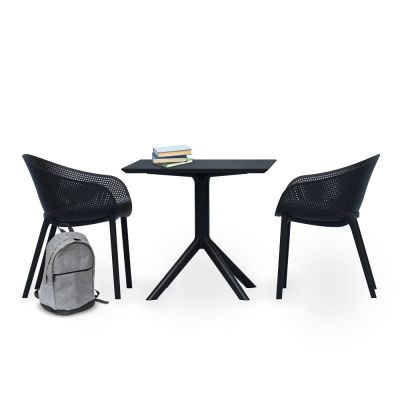 Sky Outdoor Table