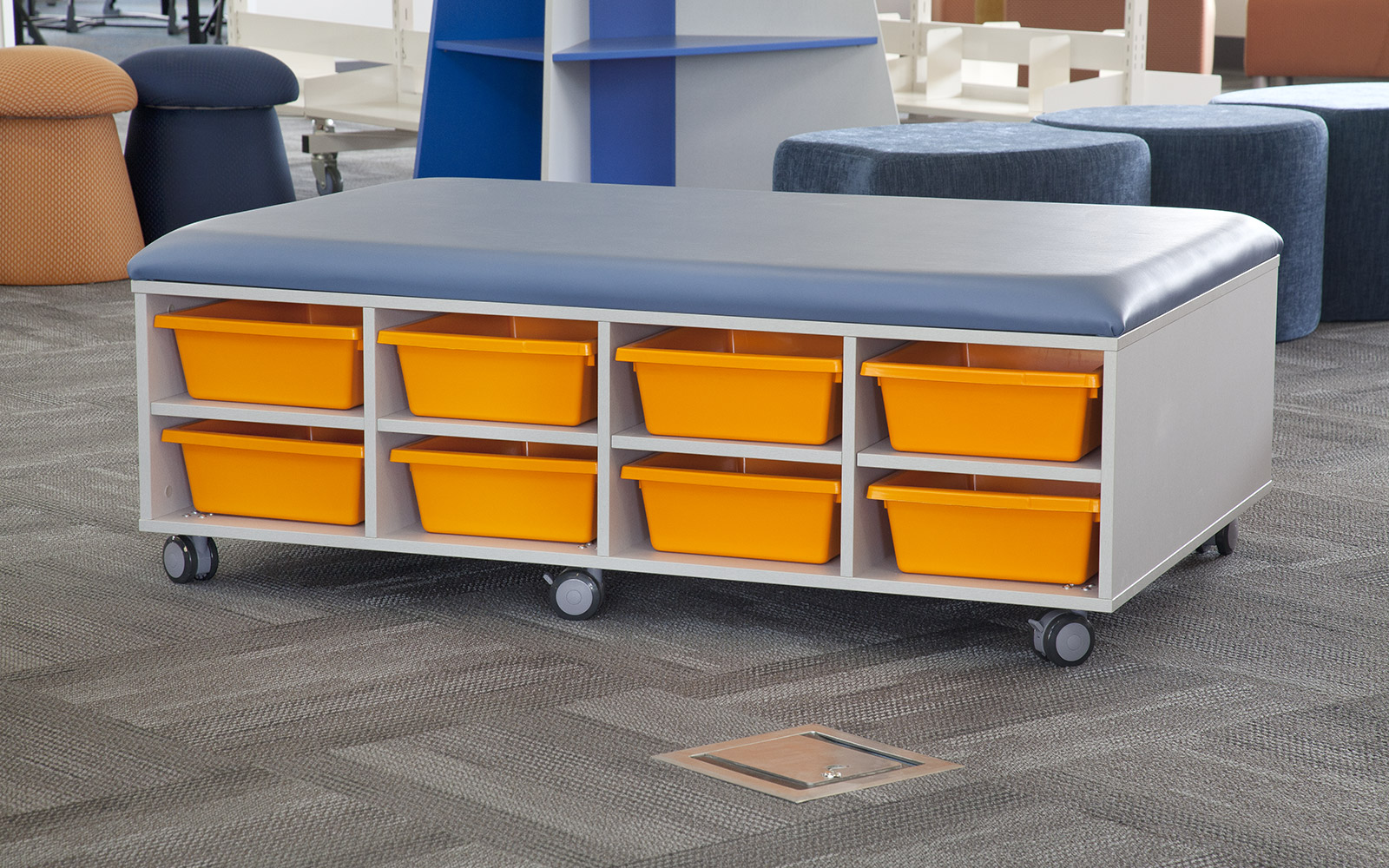 A Cookie storage unit with eight tote tray