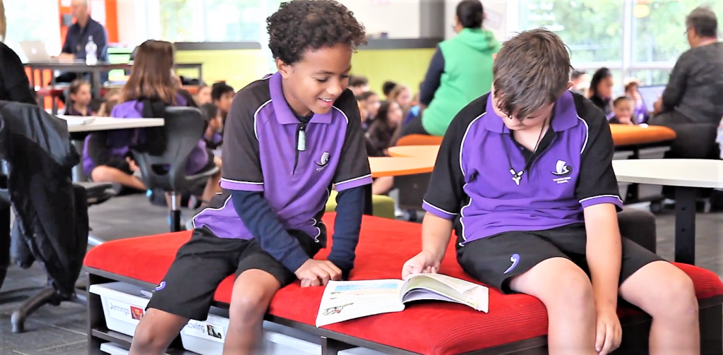 Te Waka Unua School